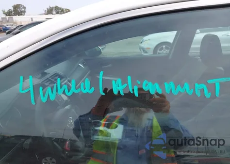 2013 Toyota Camry Se z USA, uszkodzony, nr VIN 4T1BF1FK0DU688890